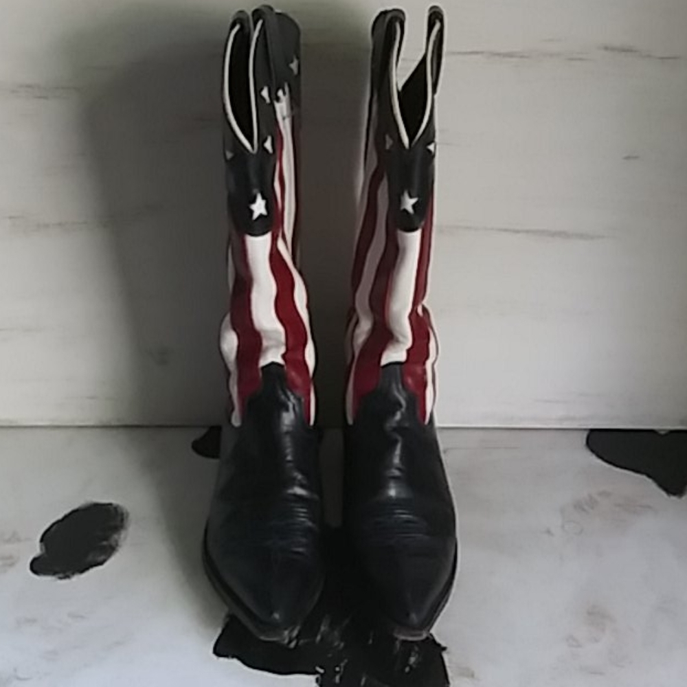 Patriotic flag boots